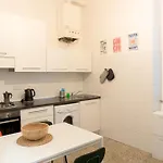 דירה 